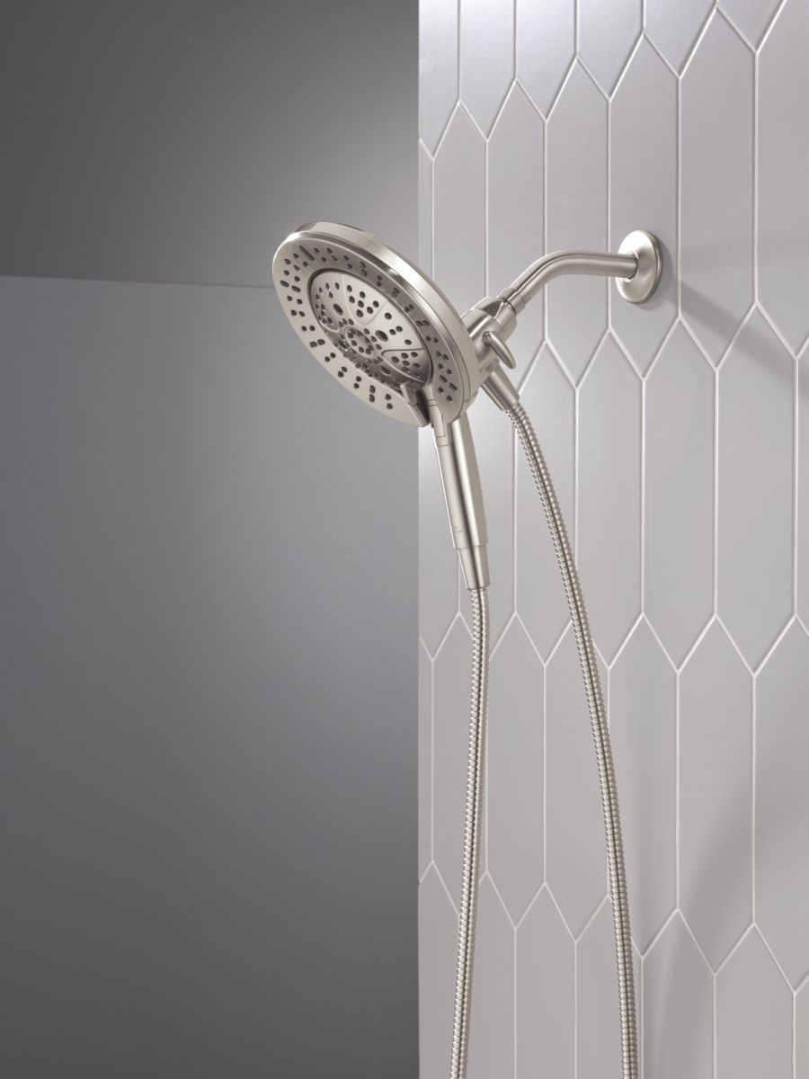 DELTA Universal Showering Components 7-Setting In2ition with ProClean — Lumicoat® Stainless