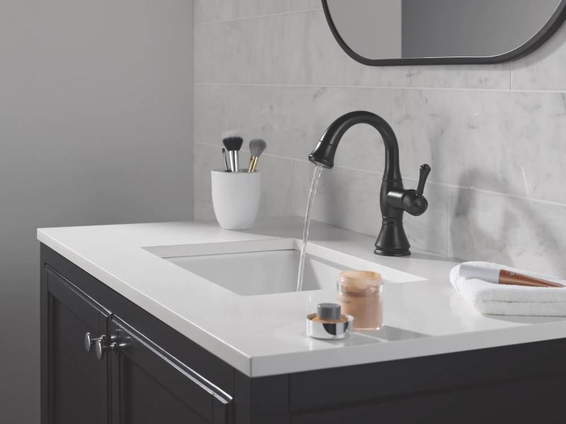 DELTA Cassidy Single Handle Pull Down Bathroom Faucet — Matte Black