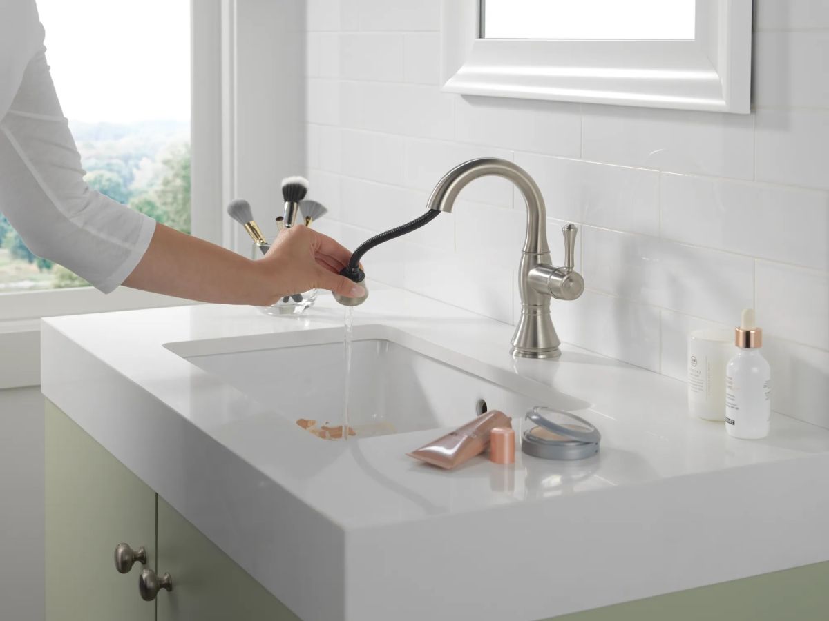 DELTA Cassidy Single Handle Pull Down Bathroom Faucet — Stainless