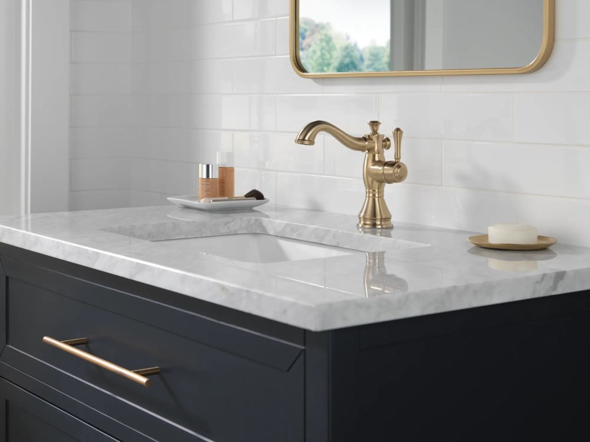 DELTA Cassidy Single Handle Bathroom Faucet — Champagne Bronze