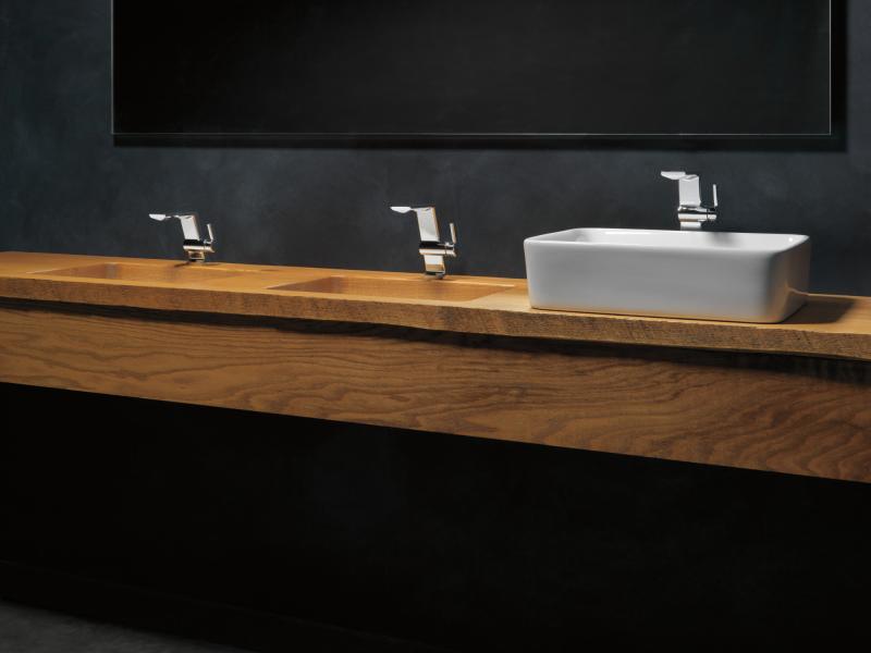 DELTA Pivotal Single Handle Vessel Bathroom Faucet — Lumicoat® Chrome