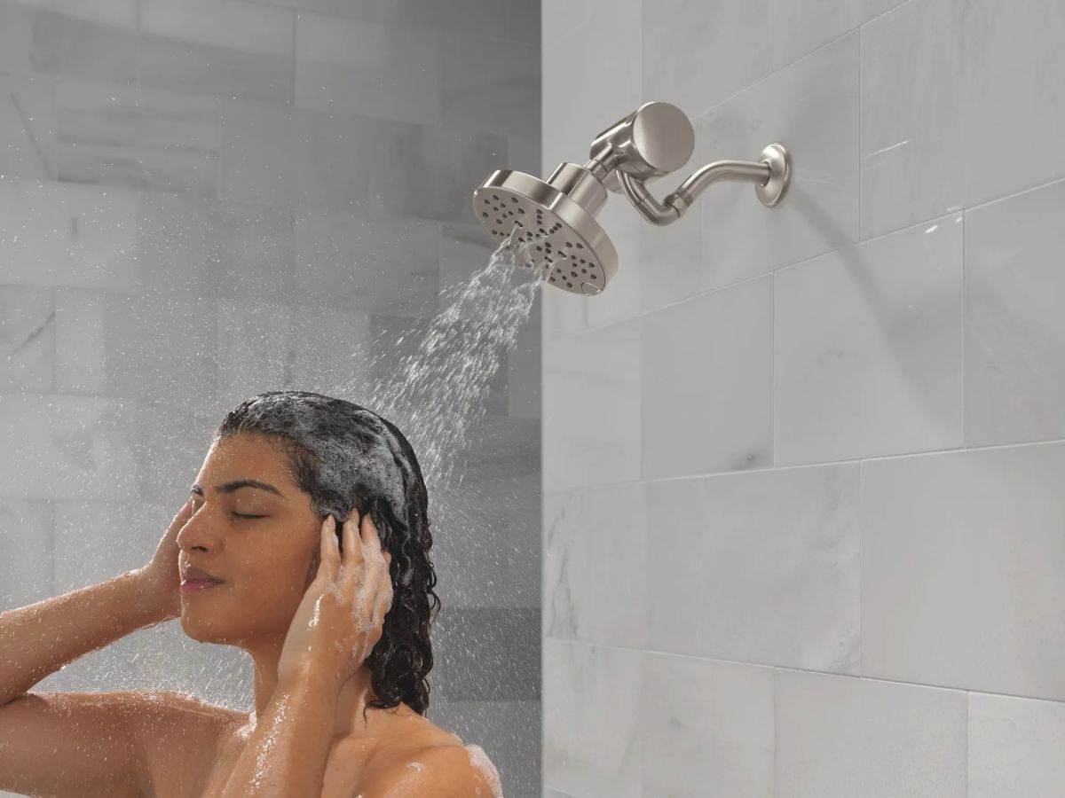 DELTA Clarifi Premium Shower Filter Attachment — Stainless