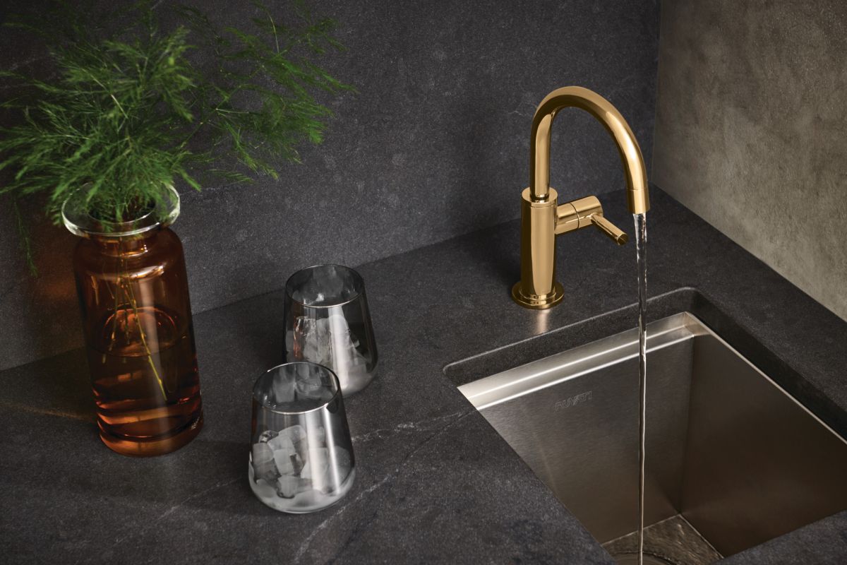 BRIZO Odin Beverage Faucet with Arc Spout — Polished Gold