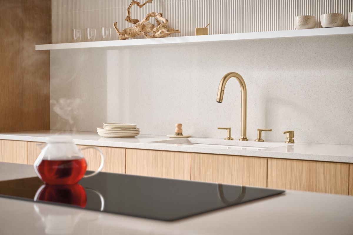 BRIZO Kintsu Widespread Pull-Down Faucet Lever Handle Kit — Lumicoat® Luxe Gold