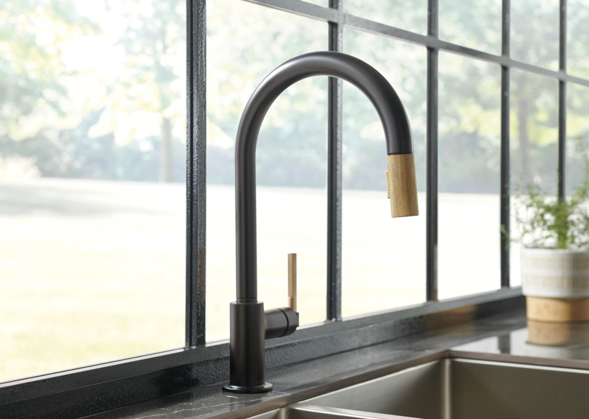 BRIZO Litze Pull-Down Faucet with Arc Spout and Knurled Handle — Matte Black/Luxe Gold