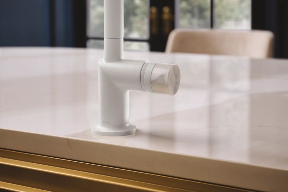 BRIZO Odin Knob with White Marble — Matte White / Marble