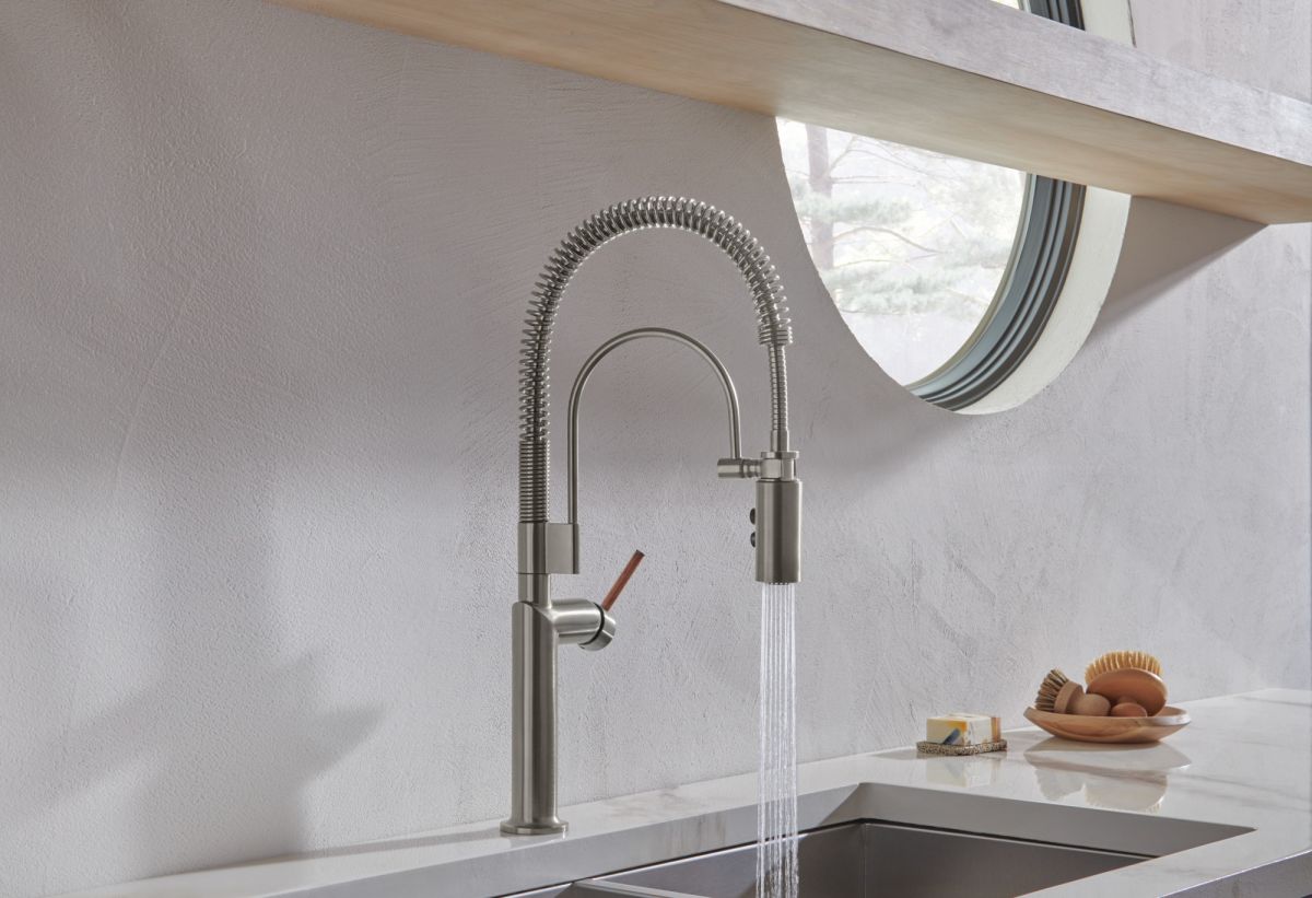 BRIZO Odin Pull-Down Faucet Wood Lever Handle Kit — Luxe Steel / Wood