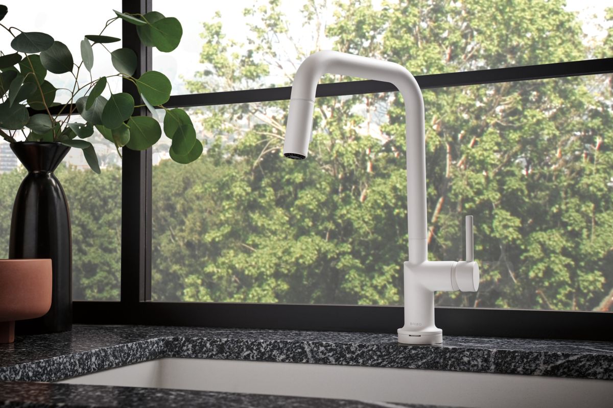 BRIZO Jason Wu for BRIZO Pull-Down Faucet Metal Lever Handle Kit — Matte White