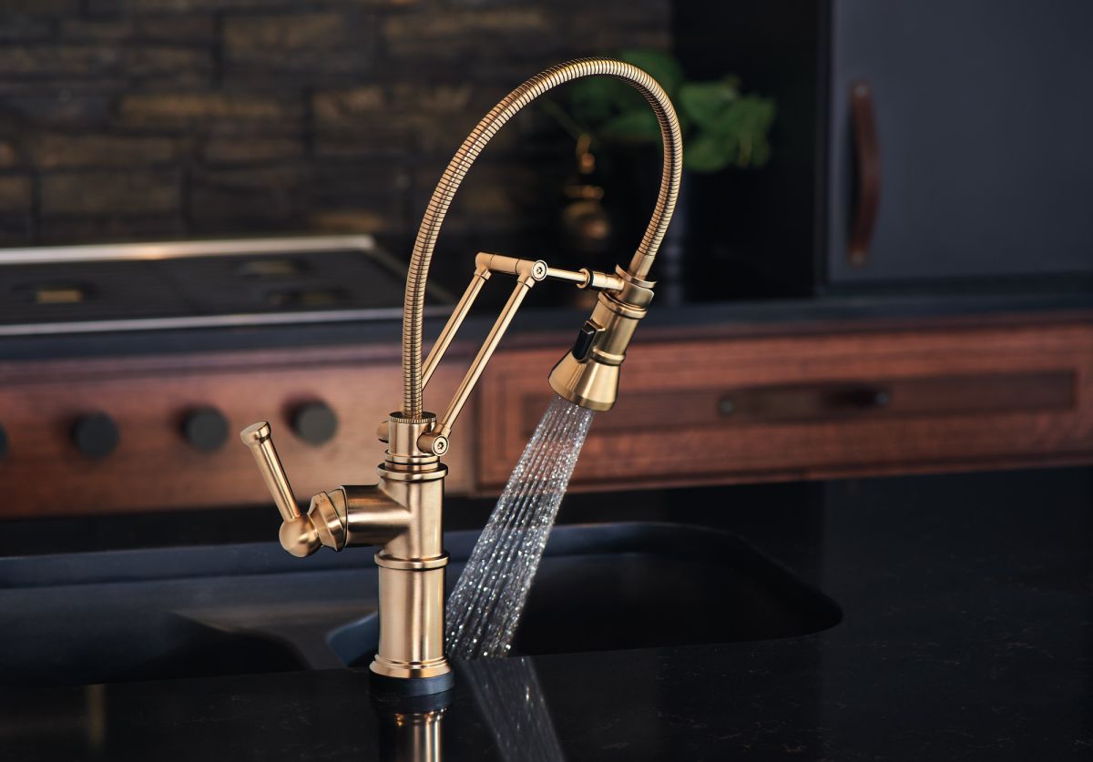 BRIZO Artesso SmartTouch Articulating Kitchen Faucet With Finished Hose — Luxe Gold