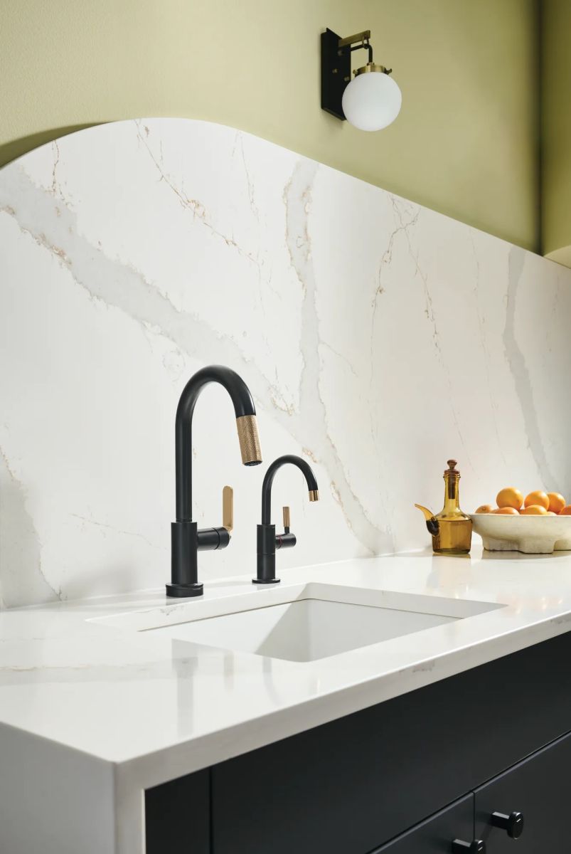 BRIZO Litze Smarttouch Pull-Down Prep Faucet with Arc Spout - Industrial Handle — Matte Black/Luxe Gold