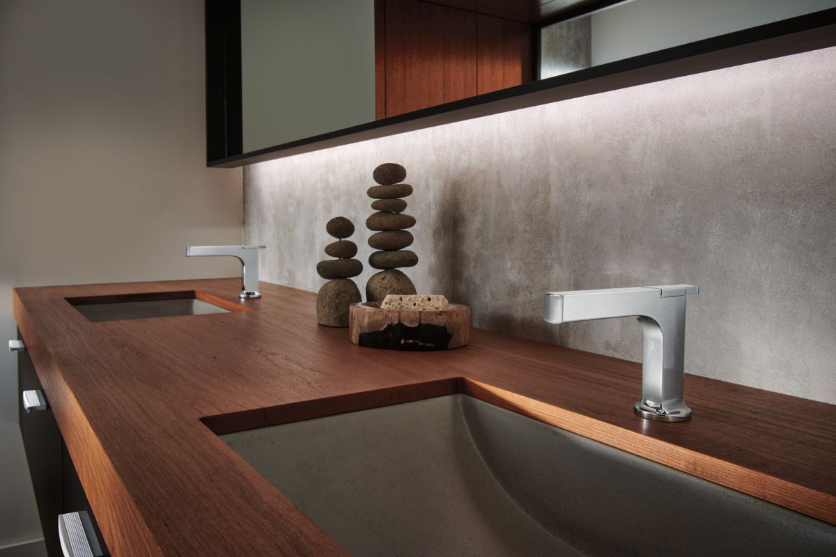 BRIZO Kintsu Drawer Pull — Chrome