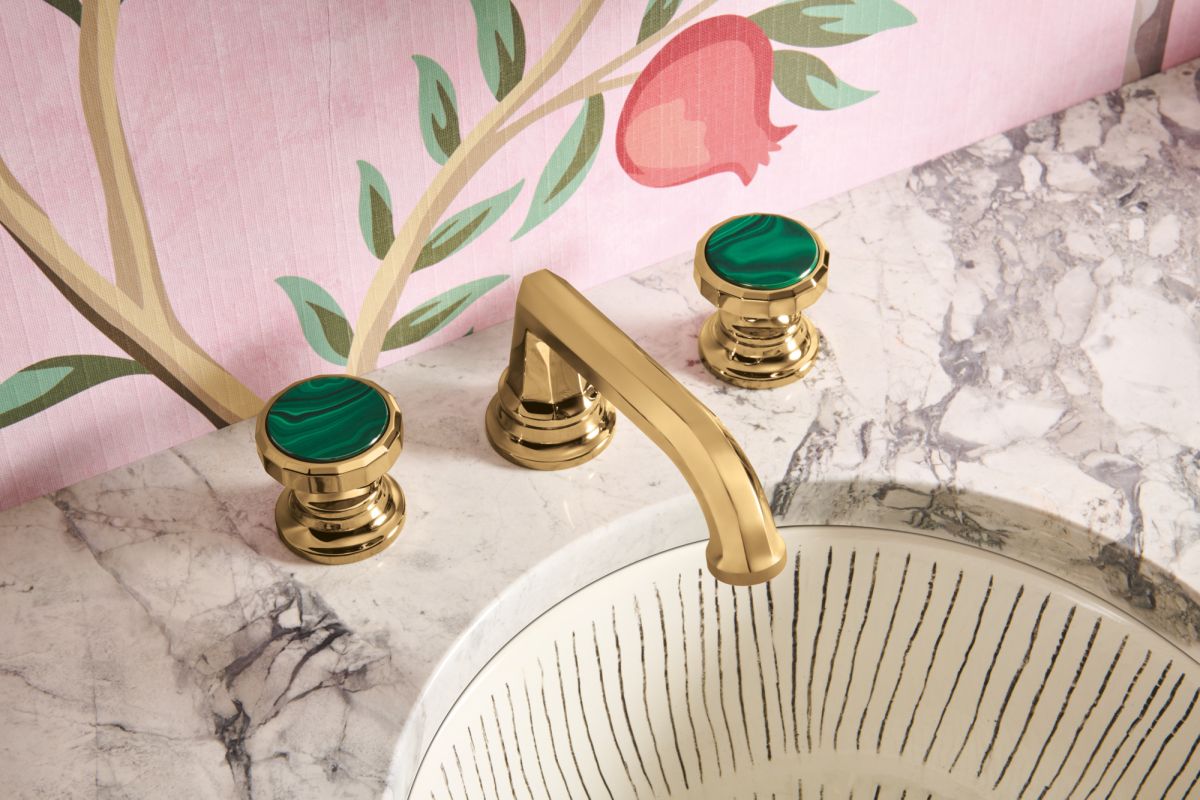 BRIZO Beauclere Widespread Lavatory Faucet with Low Spout - Less Handles 1.2 GPM — Polished Gold