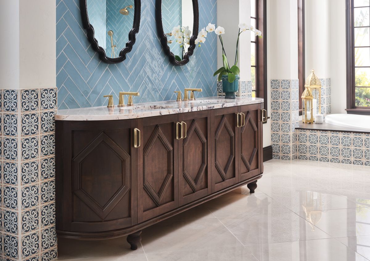 BRIZO Levoir Drawer Pull — Luxe Gold