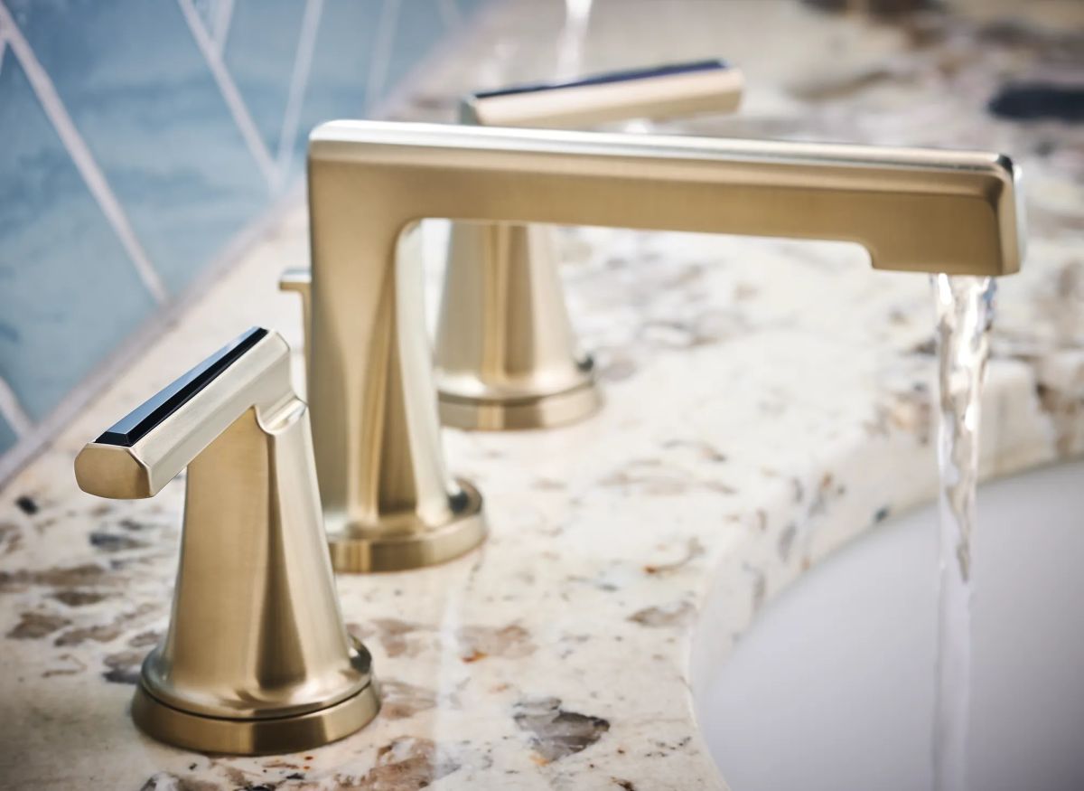 BRIZO Levoir Widespread Lavatory Faucet with Low Spout - Less Handles 1.5 GPM — Luxe Gold