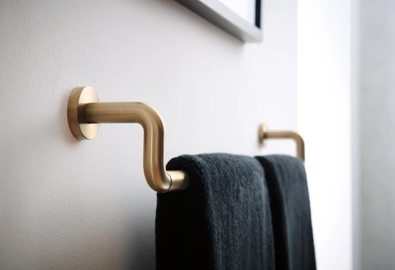 BRIZO Litze 30" Towel Bar — Luxe Gold