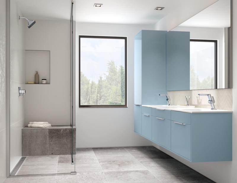 DELTA Pivotal Monitor 17 Series H2OKINETIC Shower Trim — Lumicoat® Chrome