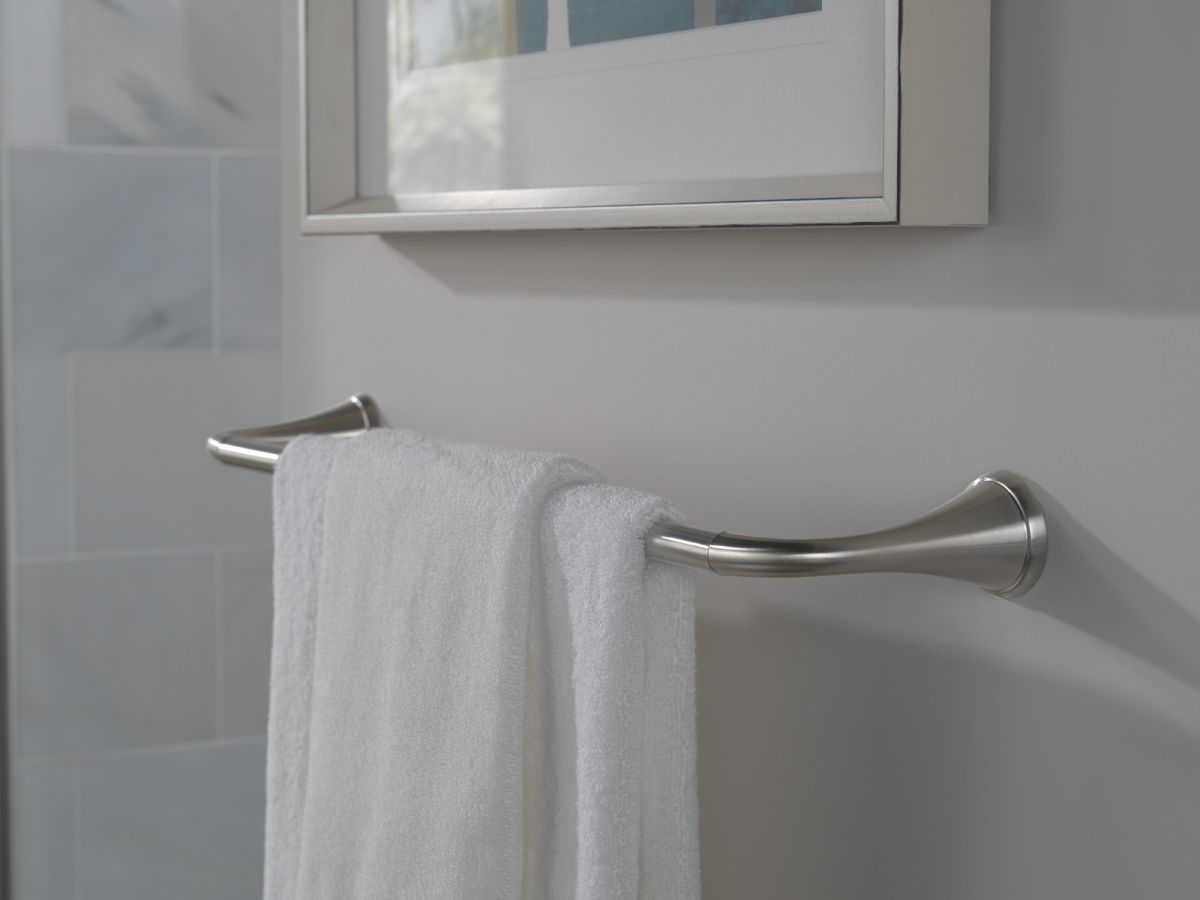 DELTA Kayra Towel Bar — Stainless