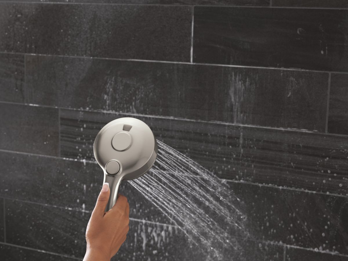 DELTA Universal Showering Components 5-Setting HydroRain with ProClean — Spotshield Brushed Nickel