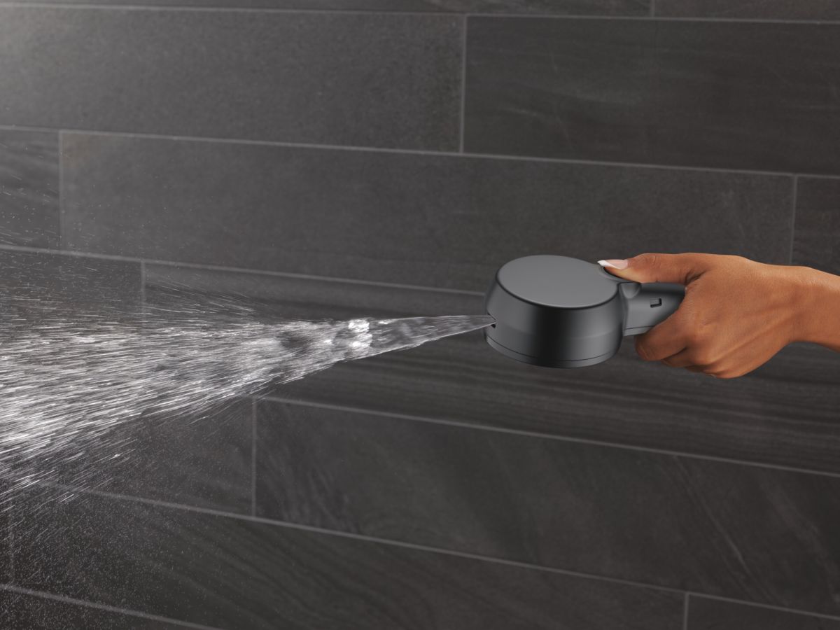 DELTA Universal Showering Components 5-Setting In2ition with ProClean — Matte Black
