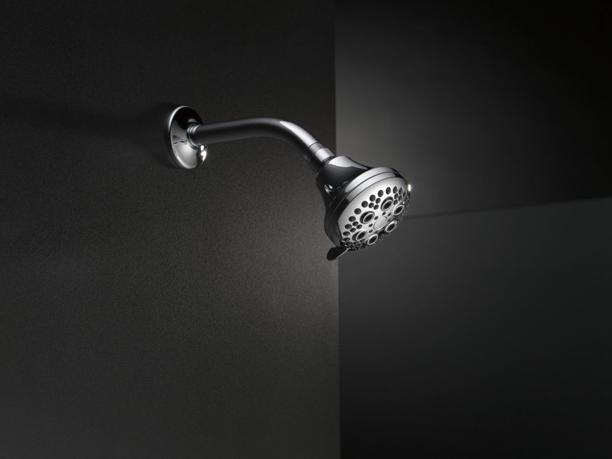 DELTA Universal Showering Components Shower Head 1.75 GPM 5-Setting — Chrome