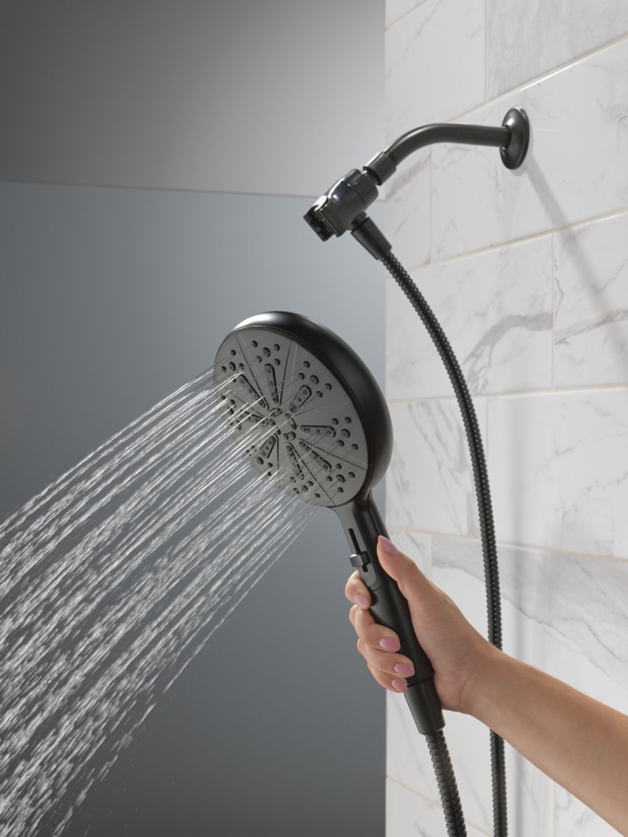 DELTA Universal Showering Components 6-Setting SureDock Magnetic Hand Shower — Matte Black