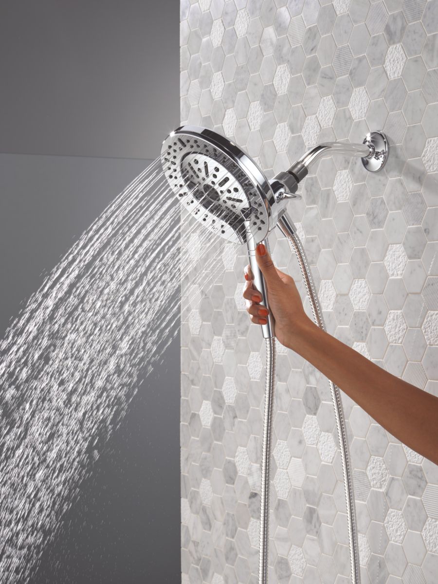 DELTA Universal Showering Components 6-Setting In2ition  with ProClean — Chrome