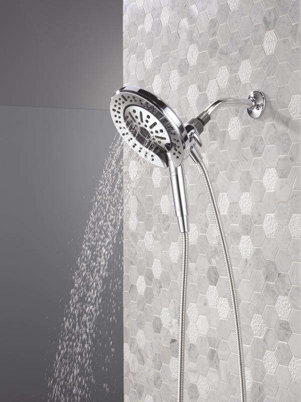 DELTA Universal Showering Components 6-Setting In2ition  with ProClean — Chrome