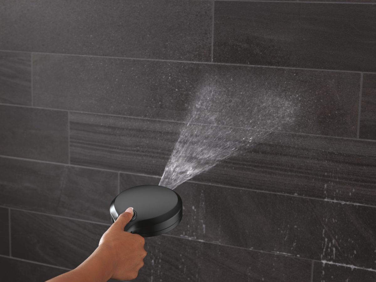 DELTA Universal Showering Components 6-Setting In2ition  with ProClean — Matte Black