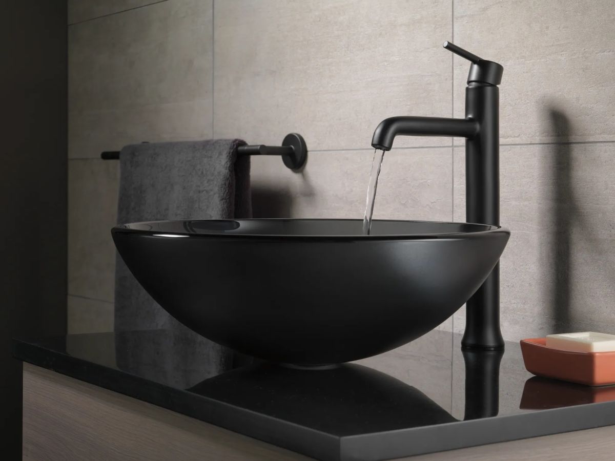 DELTA Trinsic Single Handle Vessel Bathroom Faucet — Matte Black