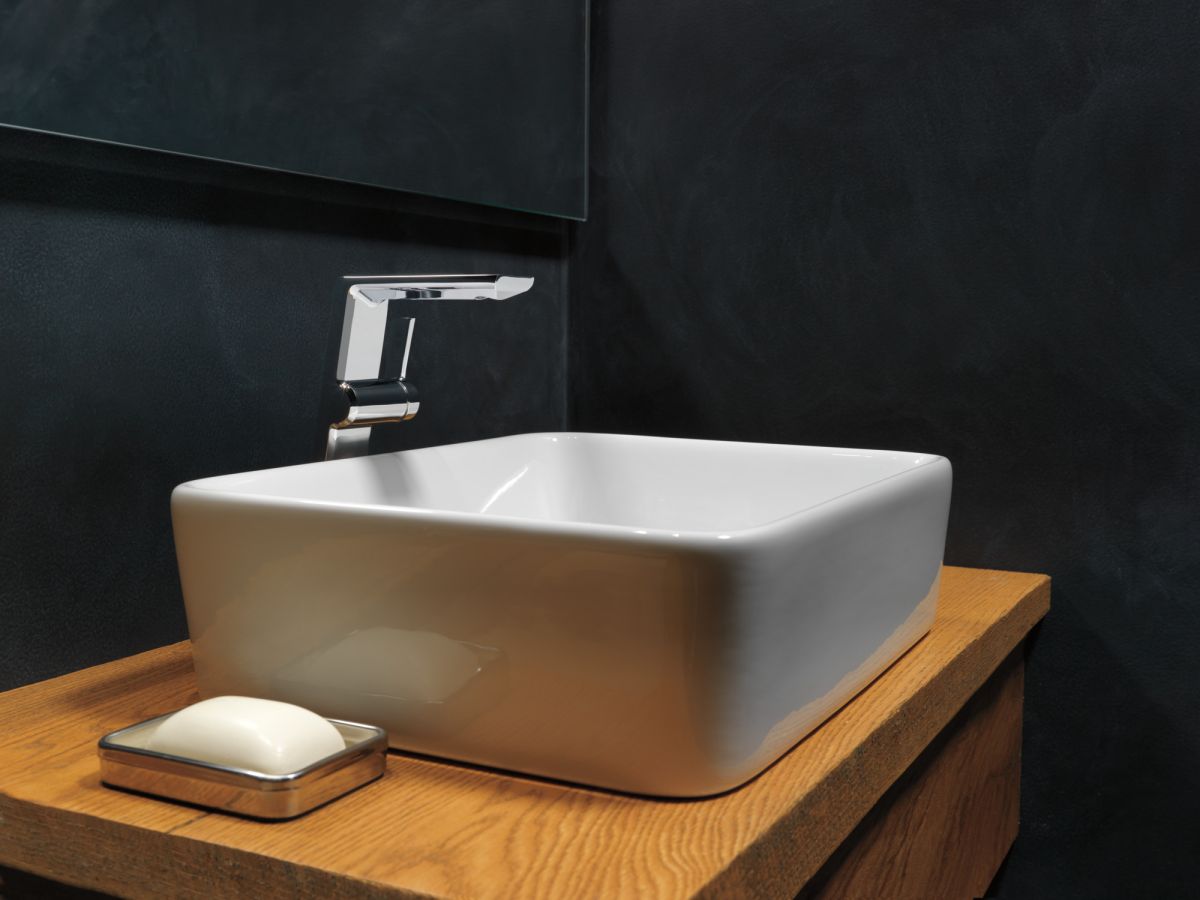 DELTA Pivotal Single Handle Vessel Bathroom Faucet — Lumicoat® Chrome