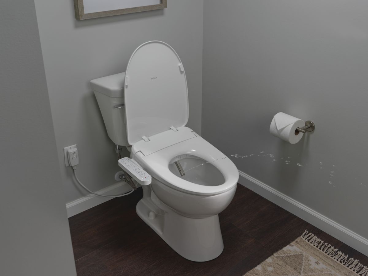 DELTA Refresh Standard Elongated Electric Bidet Toilet Seat — White