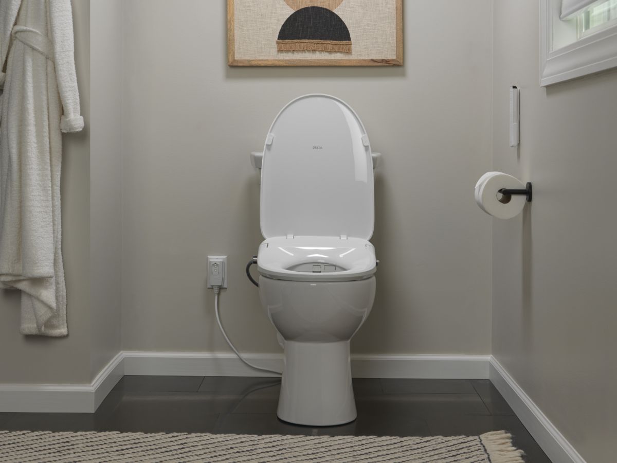 DELTA Refresh Ultimate Elongated Electric Bidet Toilet Seat — White