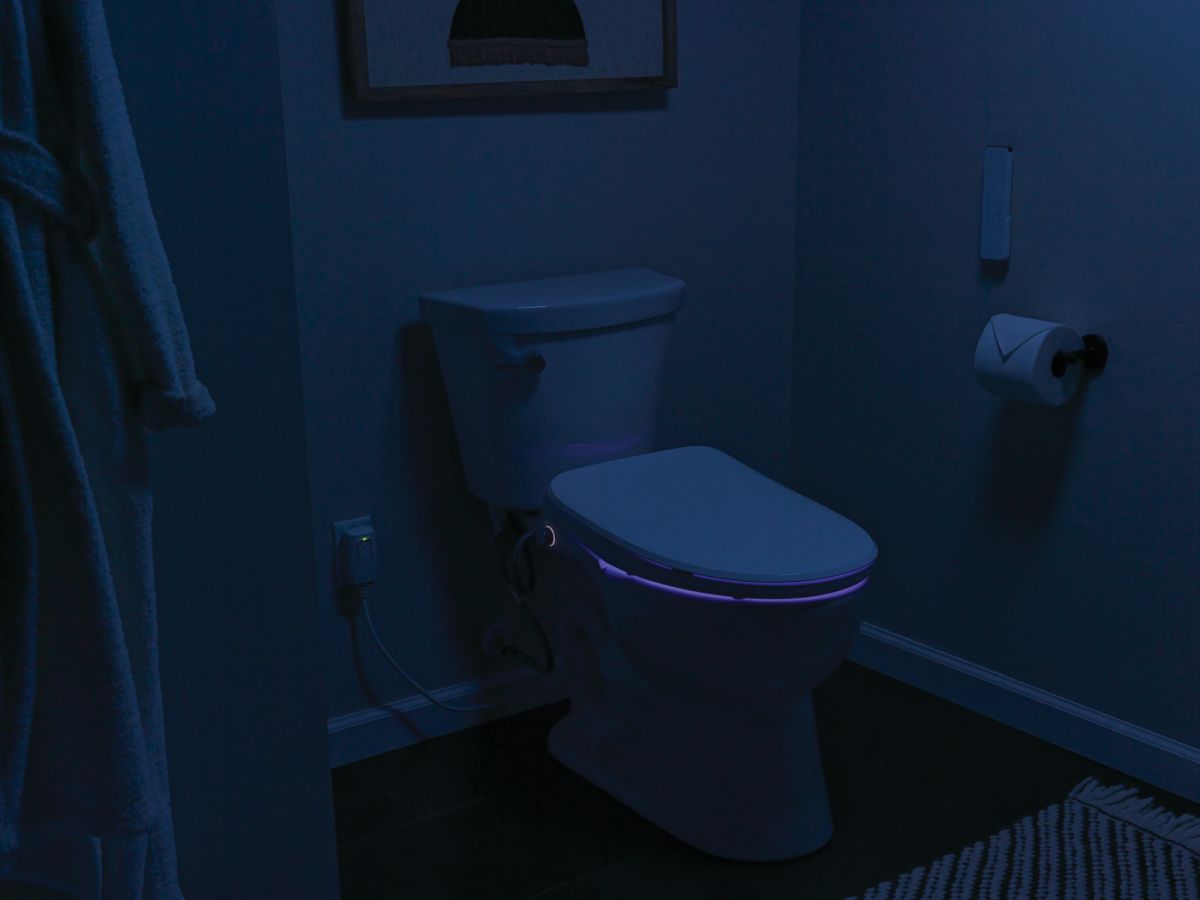 DELTA Refresh Ultimate Elongated Electric Bidet Toilet Seat — White