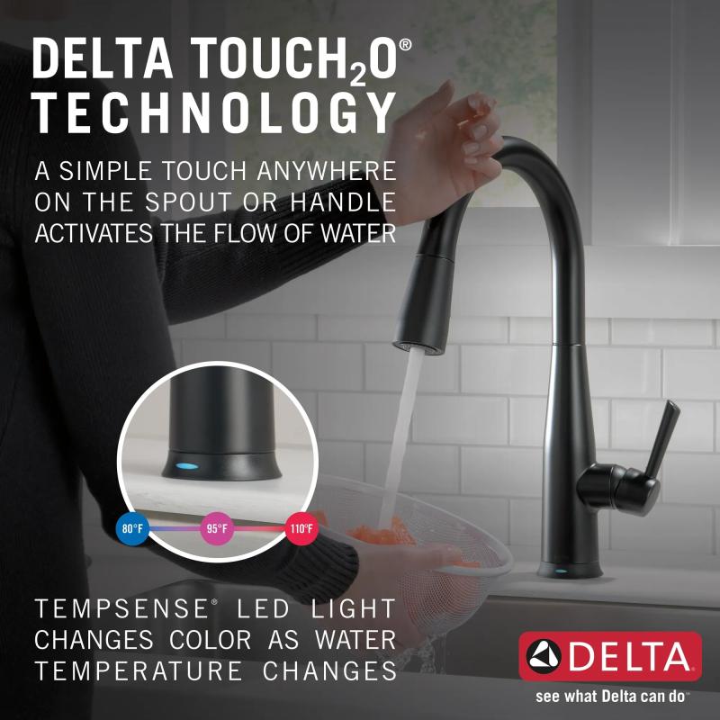 DELTA Essa Single Handle Pull-Down Kitchen Faucet with Touch2O Technology — Matte Black