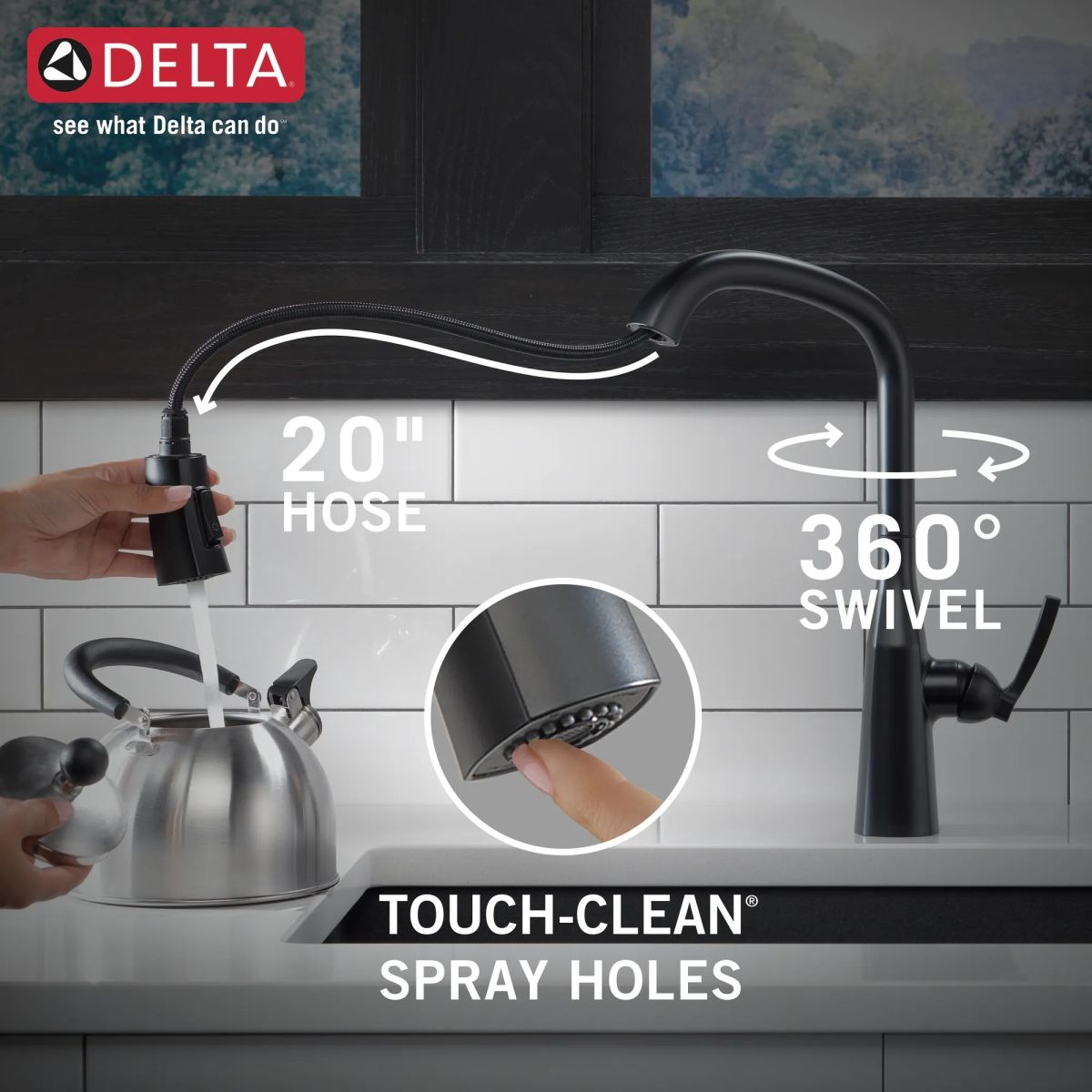 DELTA Stryke Single Handle Pull-Down Kitchen Faucet — Matte Black