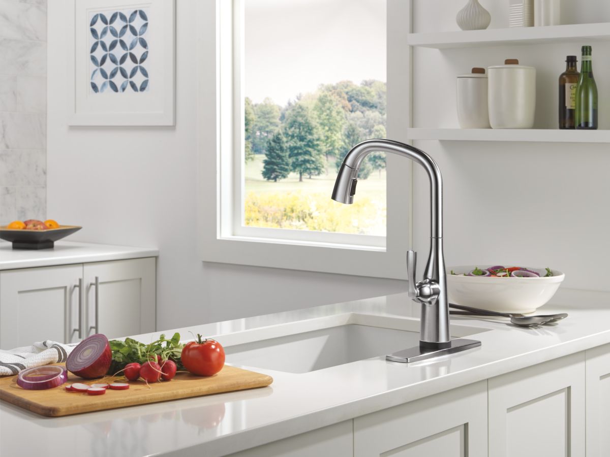 DELTA Stryke VoiceIQ Single Handle Pull-Down Faucet with Touch2O Technology — Lumicoat® Arctic Stainless