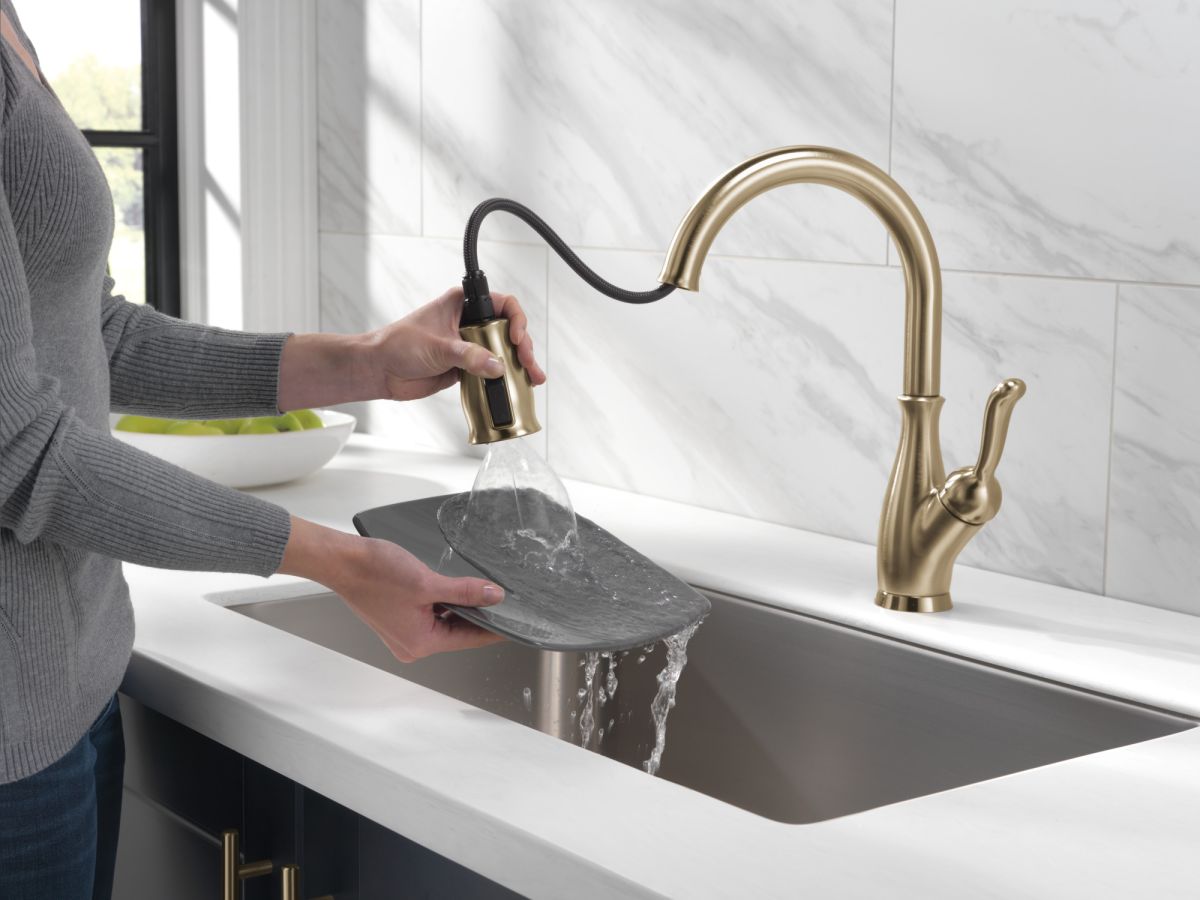 DELTA Leland Single Handle Pull-Down Kitchen Faucet with ShieldSpray Technology — Champagne Bronze