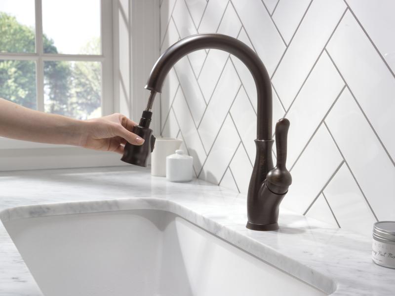 DELTA Leland Single Handle Pull-Down Kitchen Faucet with ShieldSpray Technology — Venetian Bronze