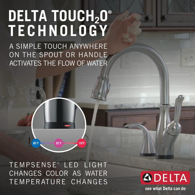 DELTA Leland Single Handle Pull-Down Kitchen Faucet with Touch2O and ShieldSpray Technologies — Arctic Stainless