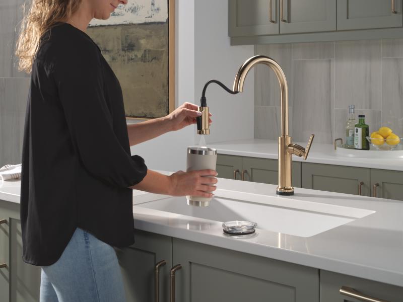 DELTA Altado Touch2O Technology Kitchen Faucet with Touchless Technology — Champagne Bronze
