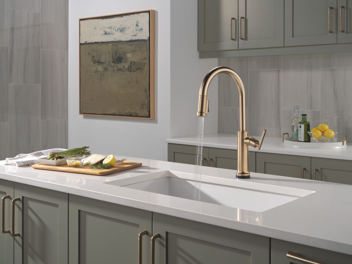 DELTA Altado Touch2O Technology Kitchen Faucet with Touchless Technology — Champagne Bronze