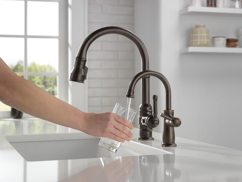 DELTA Other Traditional Beverage Faucet — Venetian Bronze