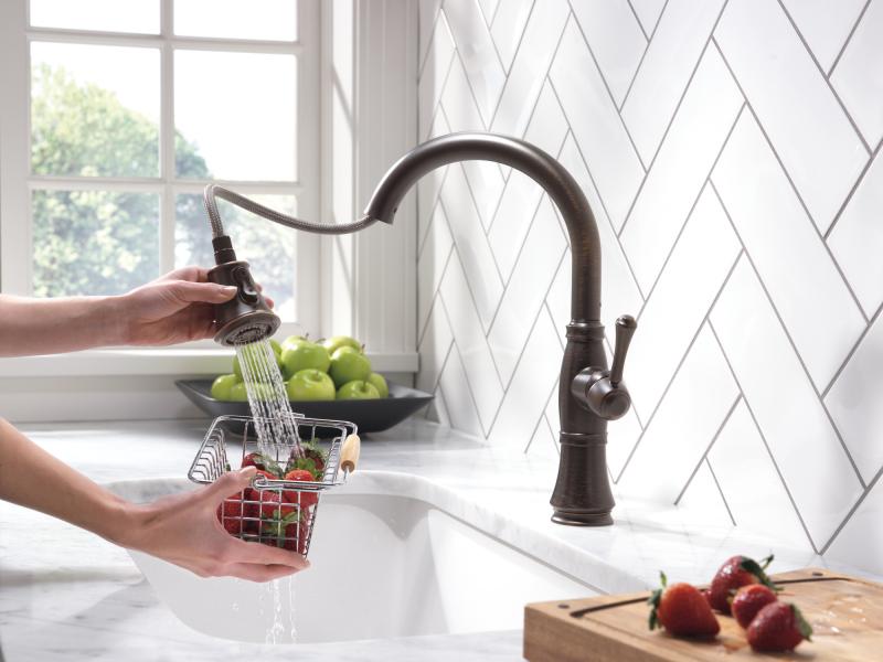 DELTA Cassidy Single Handle Pull-Down Kitchen Faucet with ShieldSpray Technology — Venetian Bronze