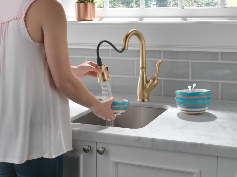 DELTA Leland Single Handle Pull-Down Bar/Prep Faucet — Champagne Bronze