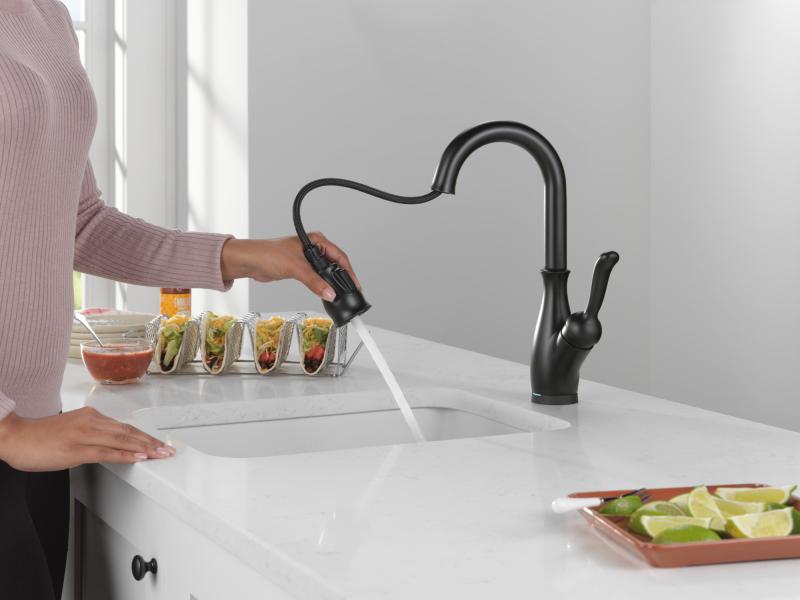 DELTA Leland Touch2O Bar / Prep Faucet with Touchless Technology — Matte Black