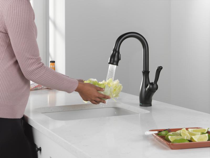 DELTA Leland Touch2O Bar / Prep Faucet with Touchless Technology — Matte Black