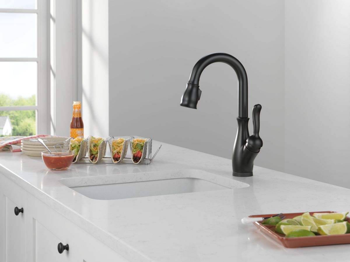 DELTA Leland Touch2O Bar / Prep Faucet with Touchless Technology — Matte Black