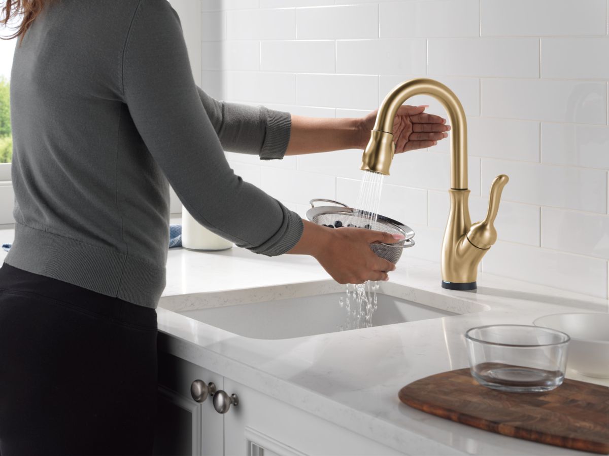 DELTA Leland Touch2O Bar / Prep Faucet with Touchless Technology — Champagne Bronze