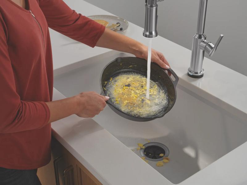 DELTA Cordova Touch2O Technology Kitchen Faucet with Touchless Technology — Lumicoat® Arctic Stainless