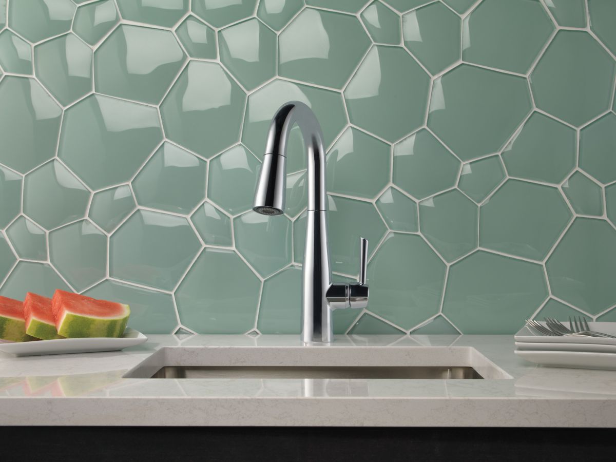 DELTA Essa Single Handle Pull-Down Bar / Prep Faucet — Chrome
